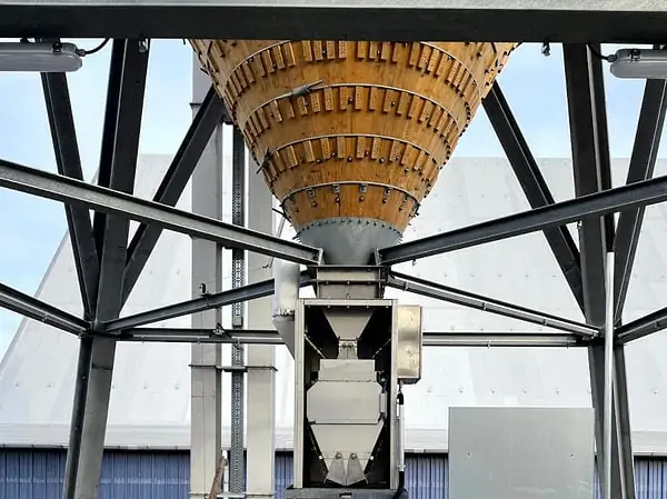 Salzsilo-Durchlaufwaage Innenansicht